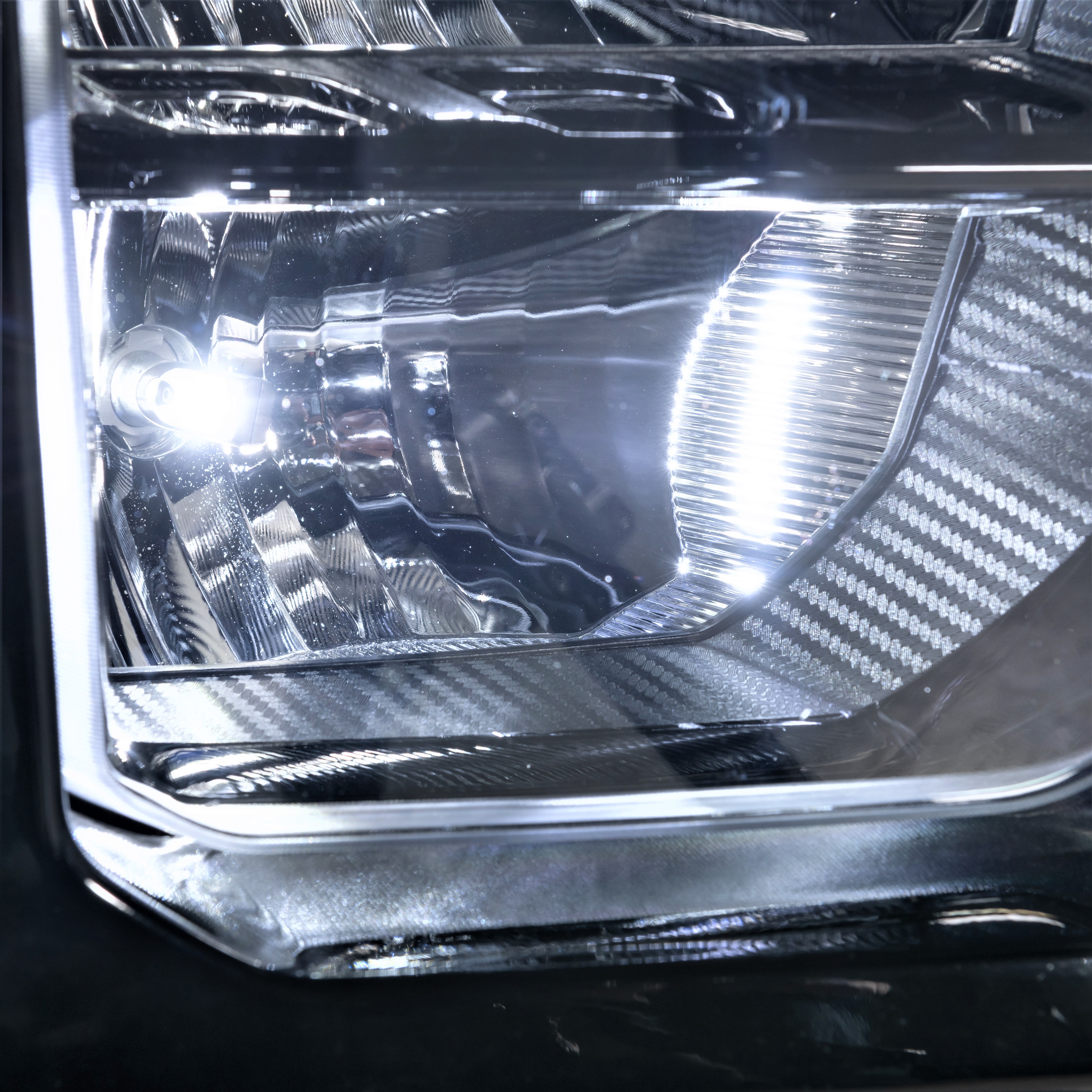 LED Lighting for Trucks - LUX Lighting Systems